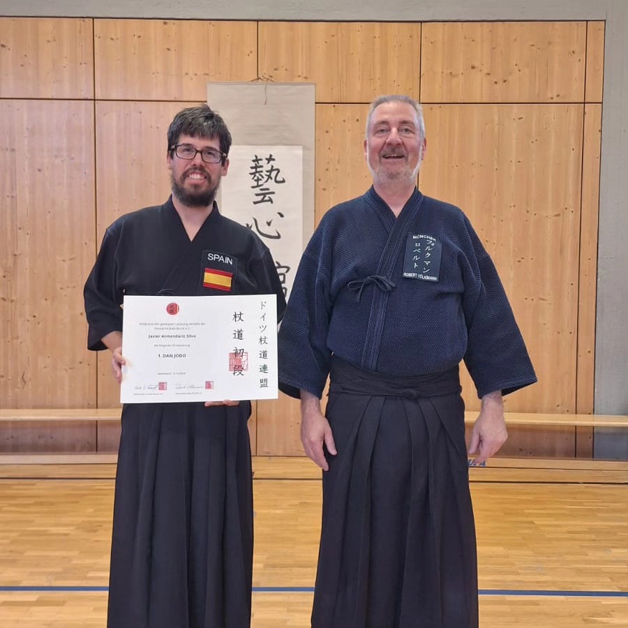 Javier Armendariz obtiene el 1&ordm; Dan de Kendo-Jodo. Alemania 12-10-24